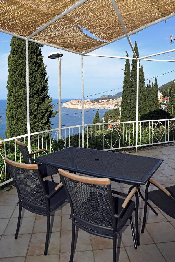 Perfect Sea View Terrace Apartment Zlatni Potok ดูบรอฟนิก ภายนอก รูปภาพ